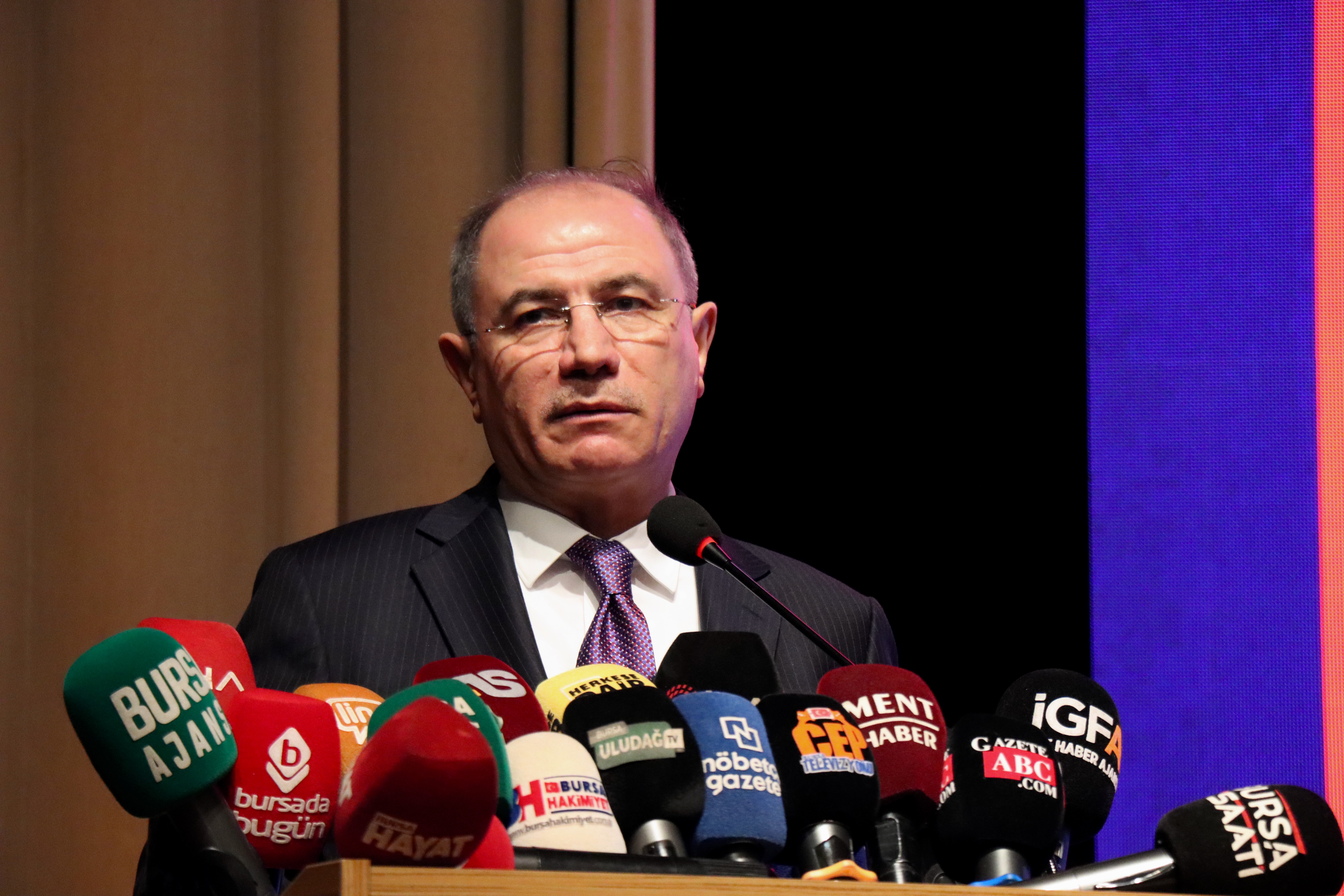 AK Parti Bursa Teşkilatı bayramlaştı... Efkan Ala: “Türkiye büyük düşünmek zorundadır”