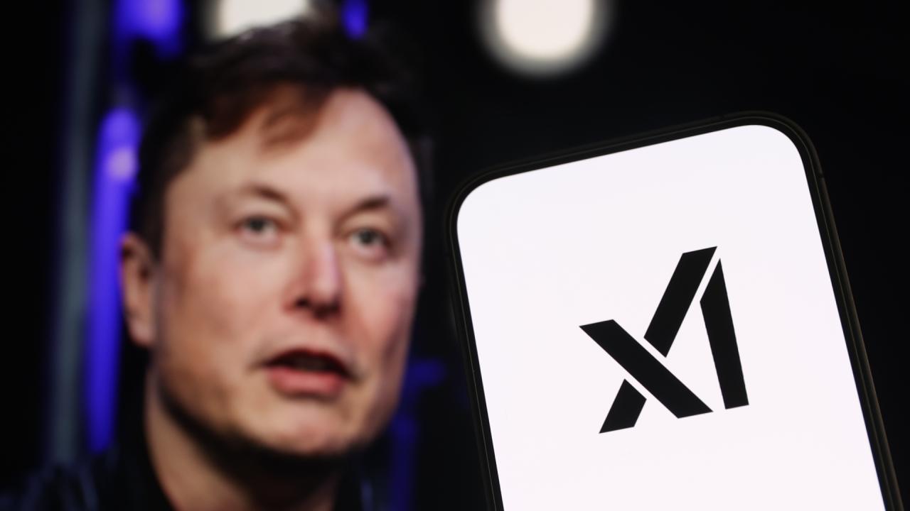 Elon Musk, Grok 2.5’i açık kaynak yaptı