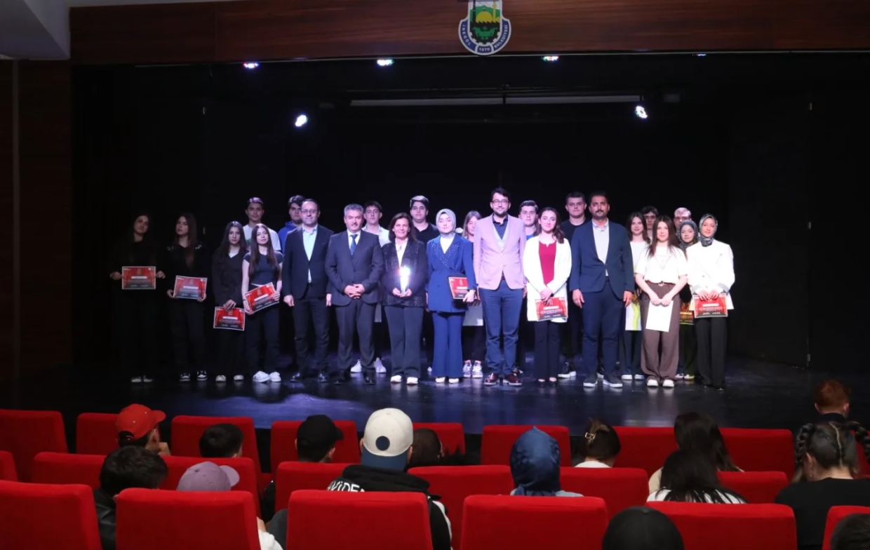 Genç Suare Tiyatro Festivali Başladı